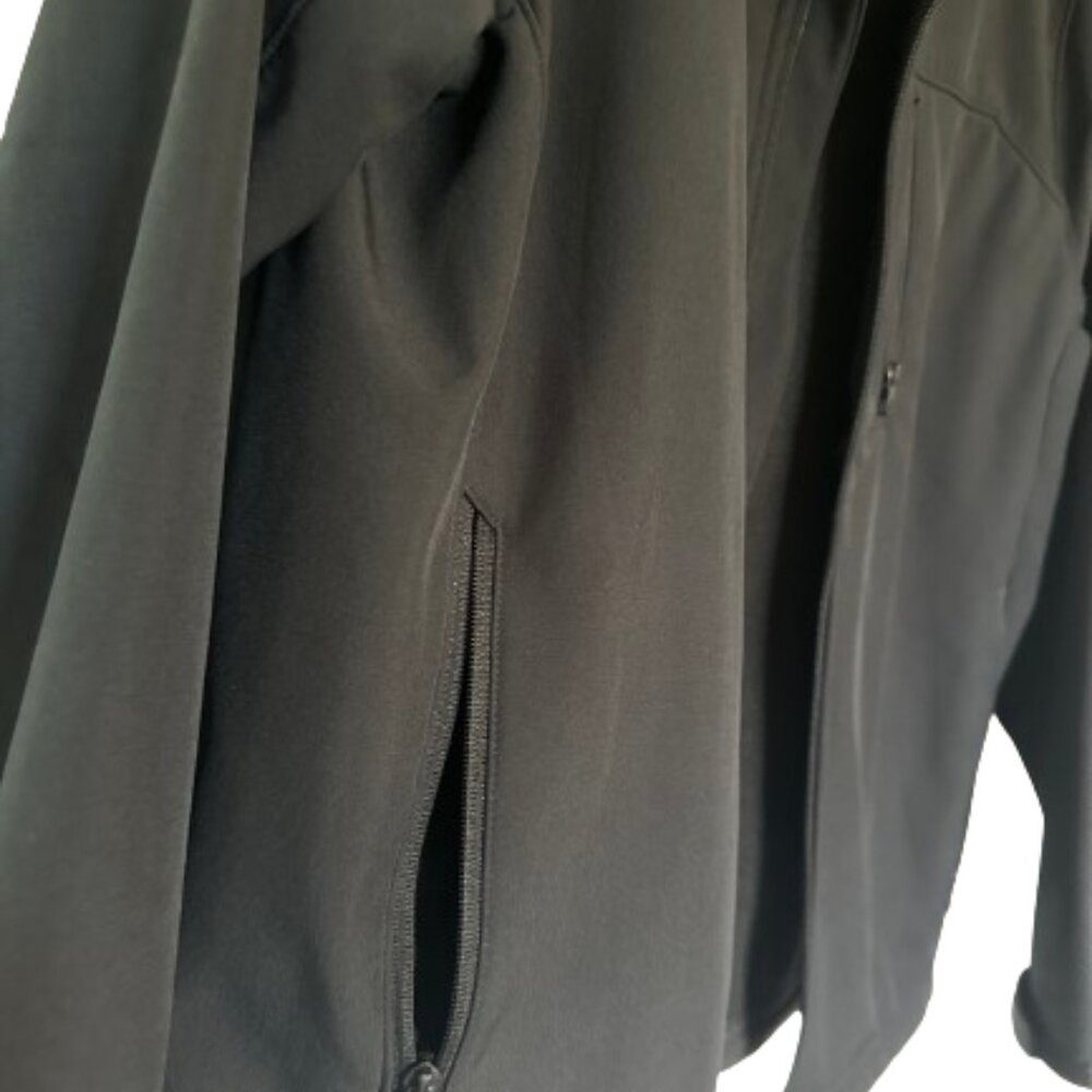 Sleek Black Soft-Shell Jacket - image 4
